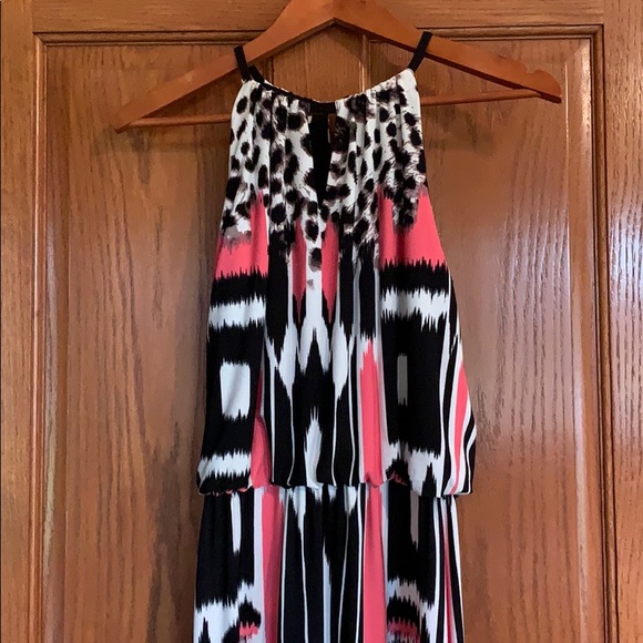 Dress - Picture 1 of 3